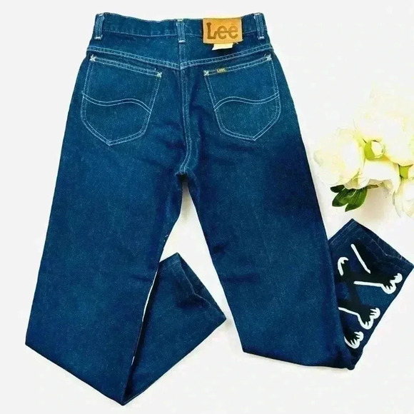 NWT Vintage Lee Highrise “Mom” Marilyn Monroe Handpainted Retro Jeans Size 30/34 - Picture 2 of 15